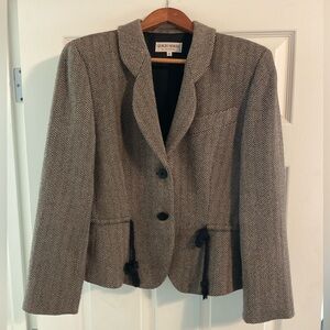 Giorgio Armani tweed single breasted jacket, size 8 ( European 42 )